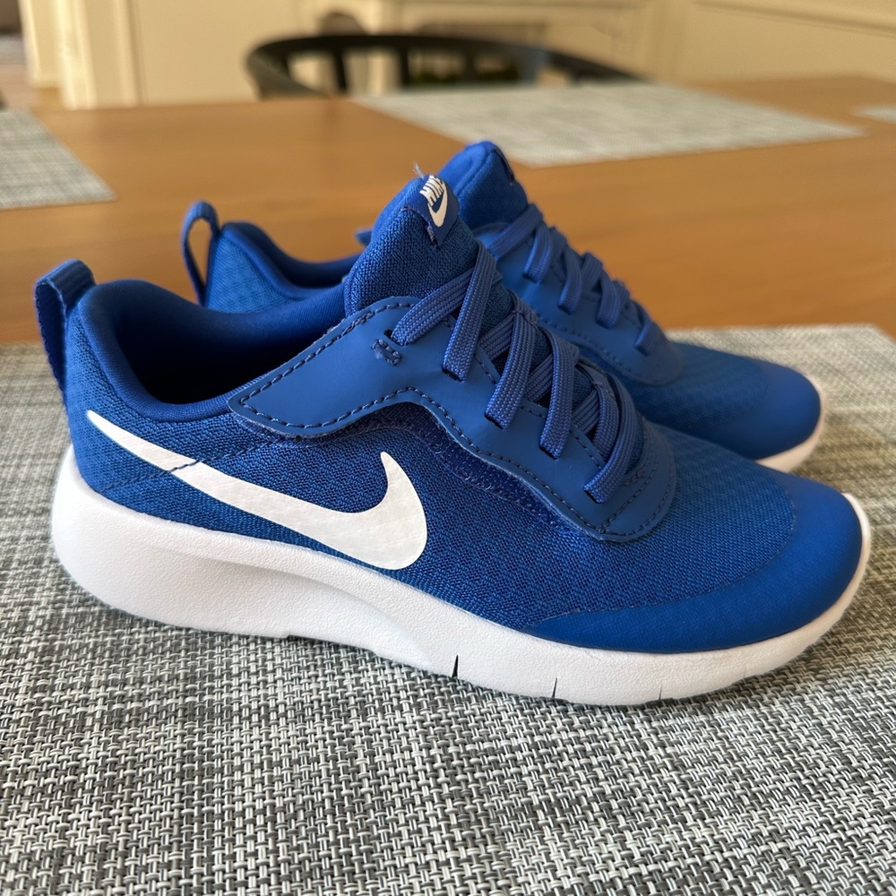 Kids Blue Nike Sneakers - Size 1Y